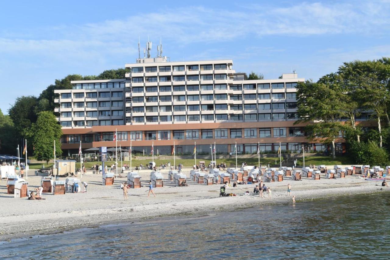 גלוקסבורג Fewo1846 Intermar - Kajuete Foerdeblick - Familienfreundliches Studioapartment Mit Balkon Und Meerblick מראה חיצוני תמונה